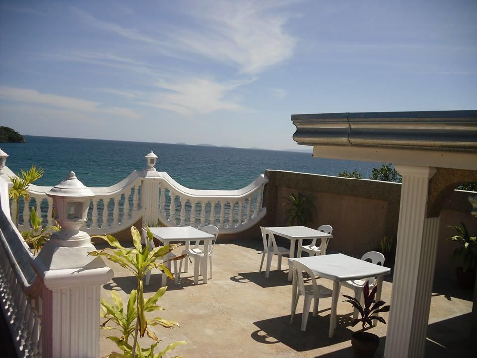 Blue Crystal Beach Resort Пуерто-Галера Екстер'єр фото